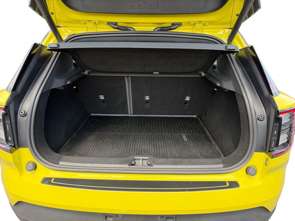 2025 Volvo EX30 Twin Motor Performance Ultra Volvo Certified