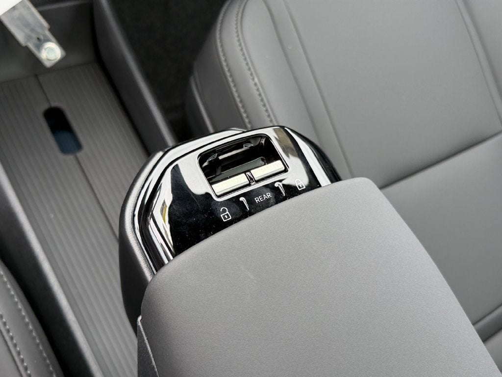2026 Volvo EX30 Twin Motor Performance Ultra