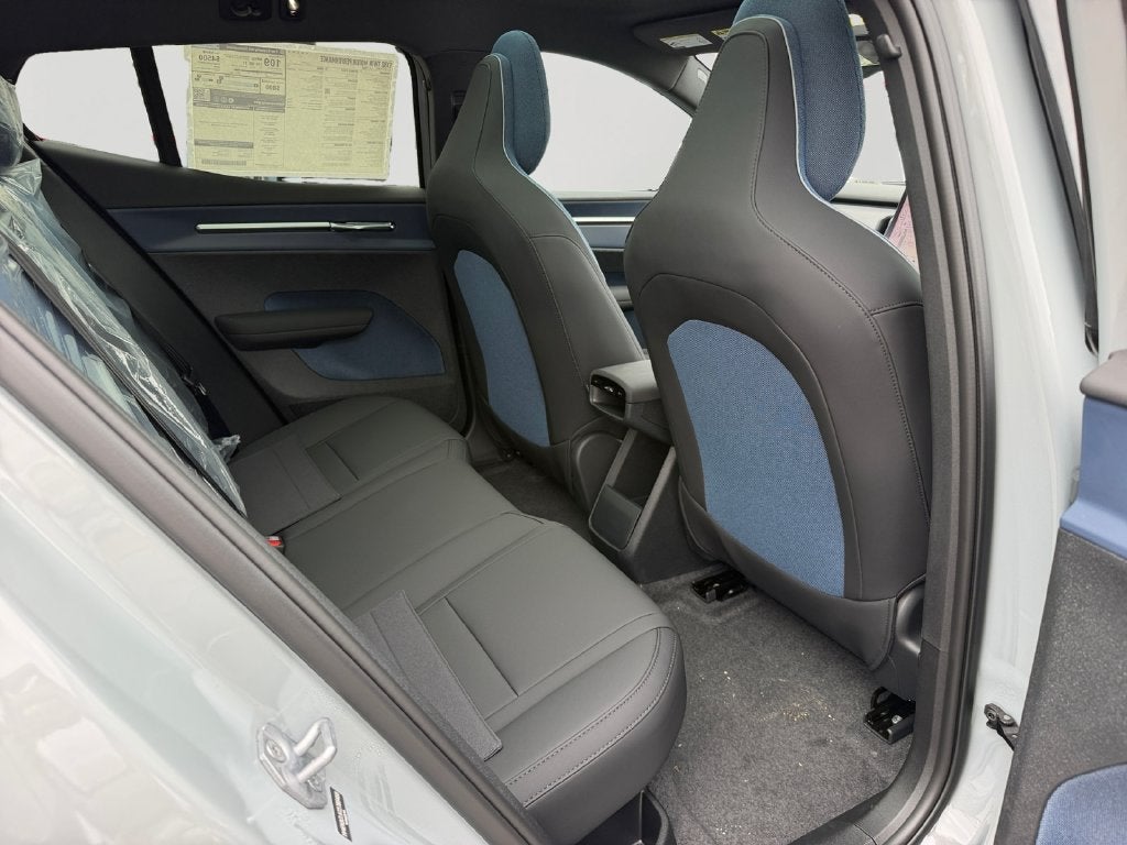 2026 Volvo EX30 Twin Motor Performance Ultra
