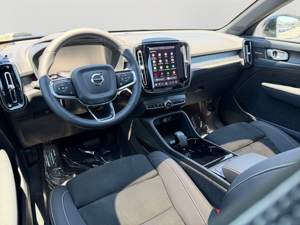 2024 Volvo C40 Recharge Pure Electric Ultimate