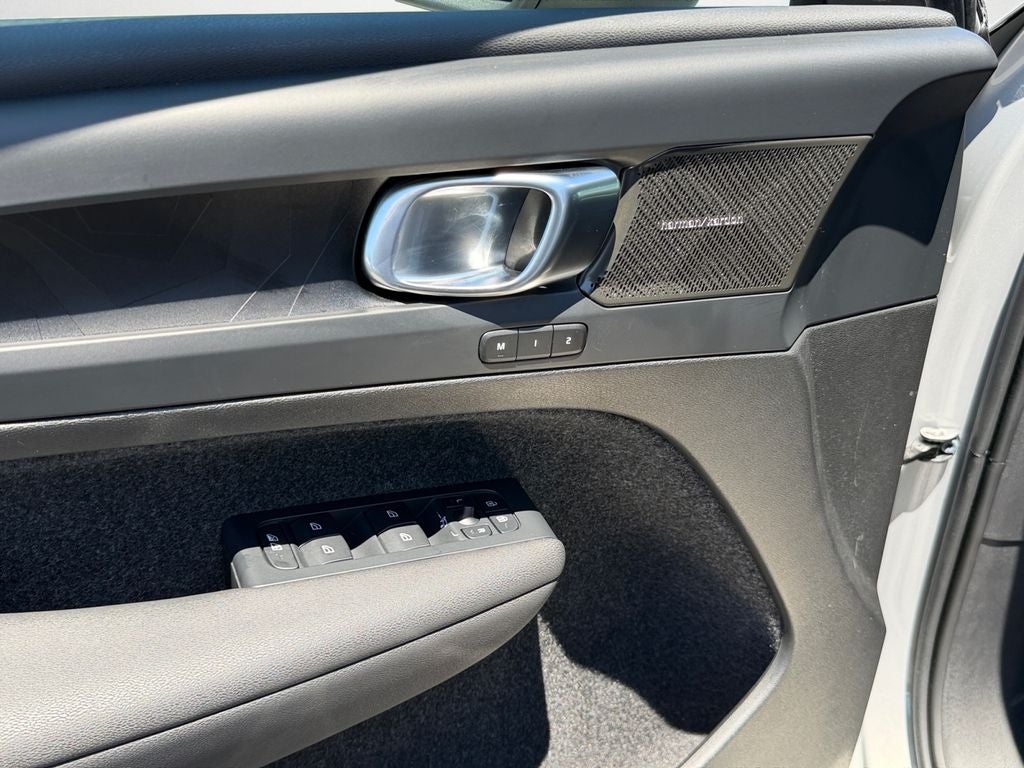 2024 Volvo C40 Recharge Pure Electric Ultimate