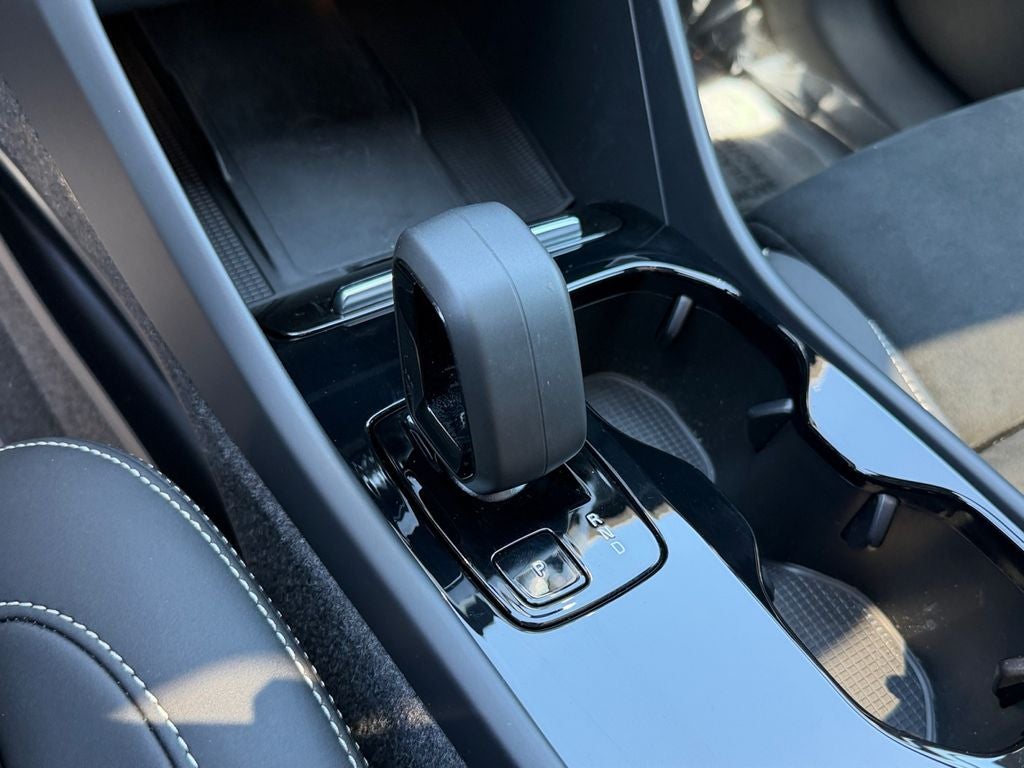 2024 Volvo C40 Recharge Pure Electric Ultimate
