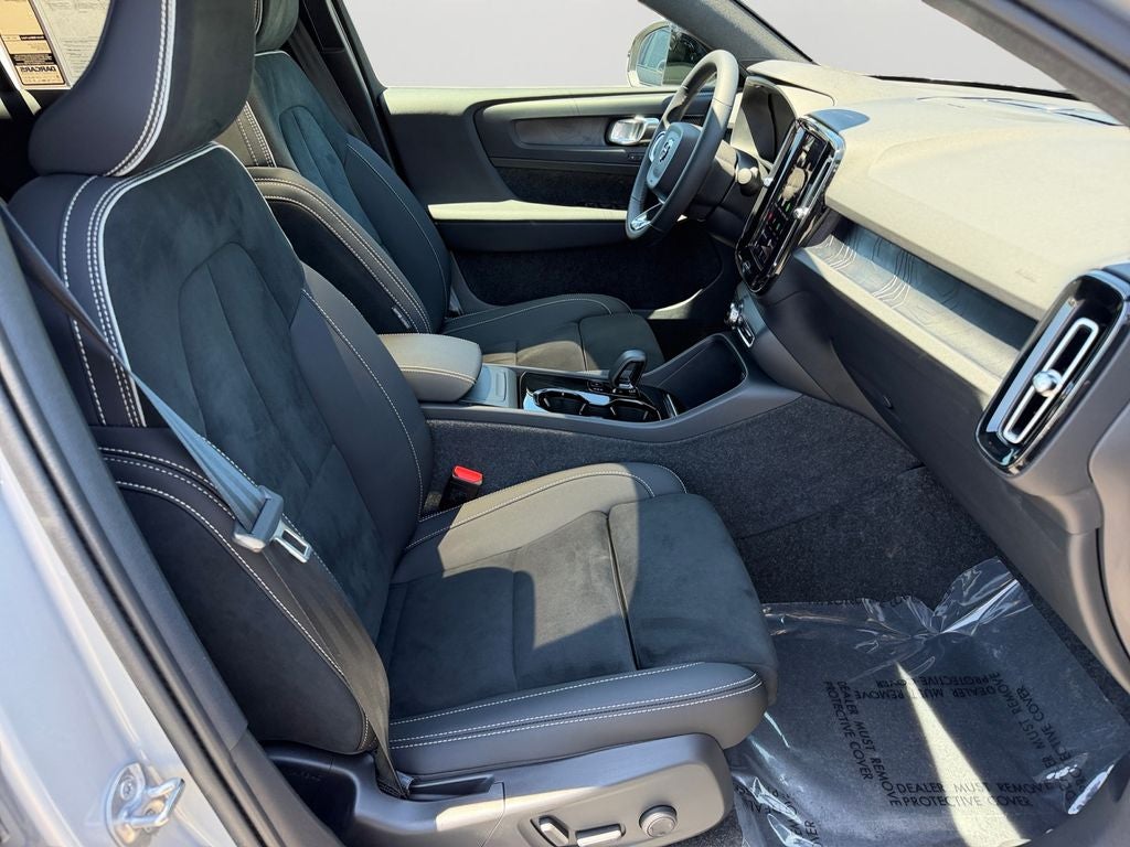 2024 Volvo C40 Recharge Pure Electric Ultimate