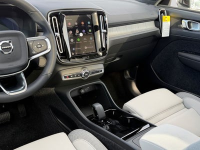 2026 Volvo EX40 Twin Motor Plus