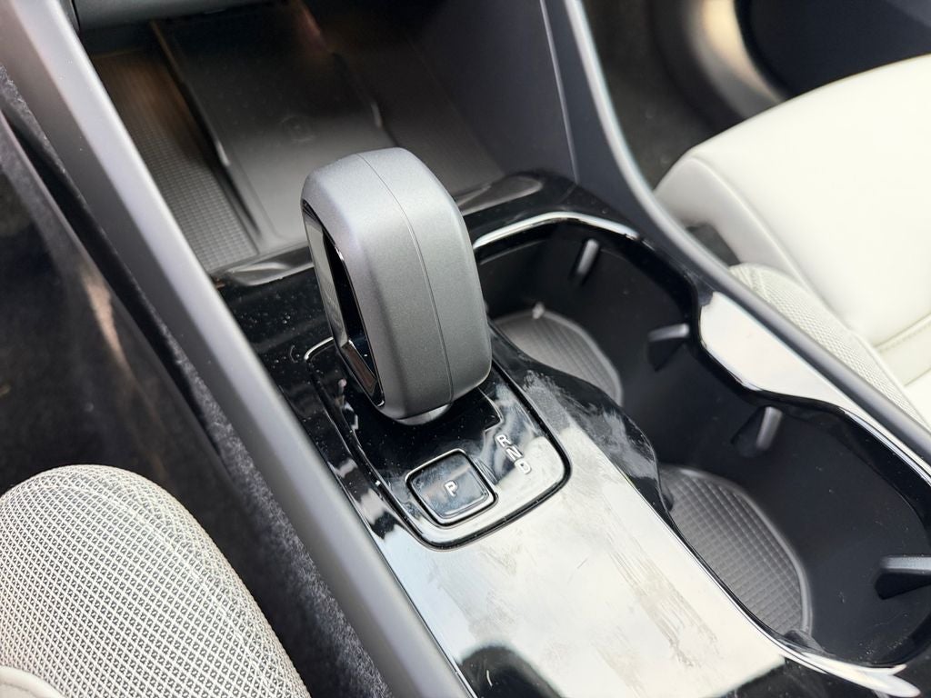 2026 Volvo EX40 Twin Motor Plus