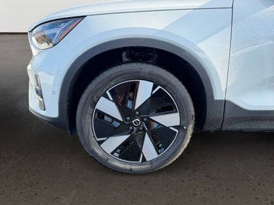 2026 Volvo EX40 Twin Motor Plus