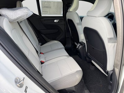 2026 Volvo EX40 Twin Motor Plus