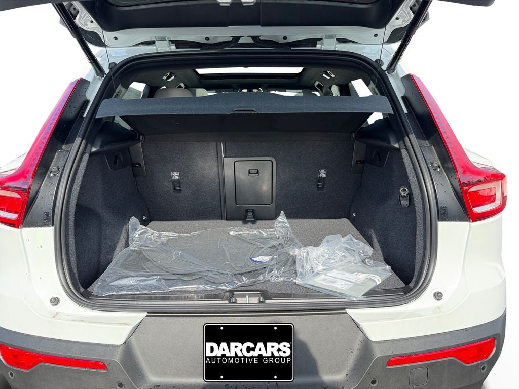 2026 Volvo EX40 Twin Motor Plus