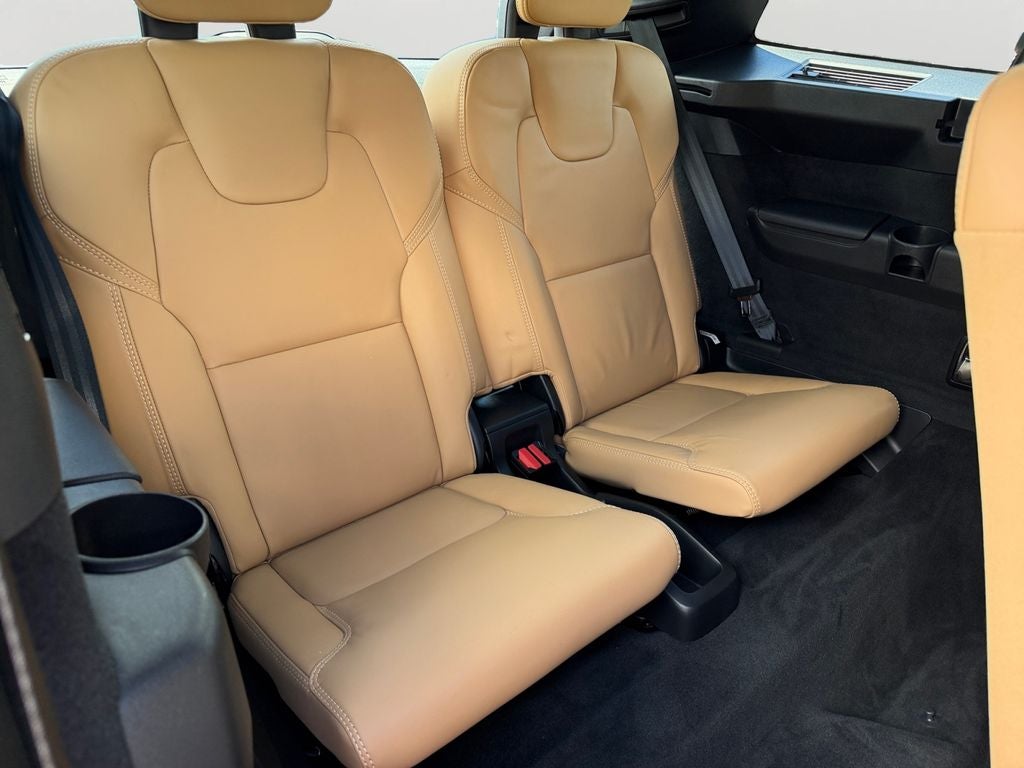 2023 Volvo XC90 Recharge Plug-In Hybrid Ultimate