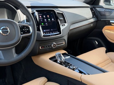 2023 Volvo XC90 Recharge Plug-In Hybrid Ultimate