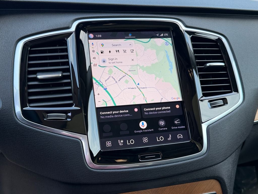 2024 Volvo XC90 Recharge Plug-In Hybrid T8 Plus Bright Theme 7 Passenger Volvo Certified
