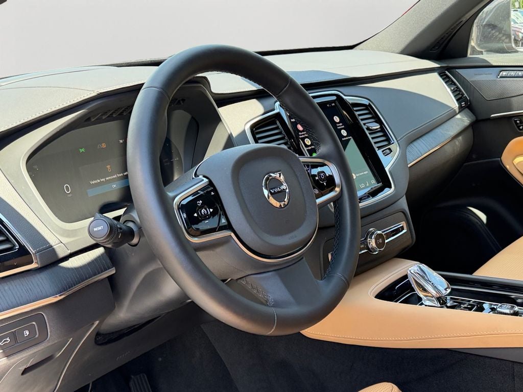 2024 Volvo XC90 Recharge Plug-In Hybrid Ultimate