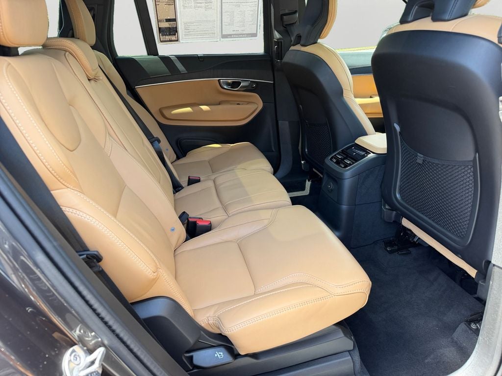 2024 Volvo XC90 Recharge Plug-In Hybrid Ultimate