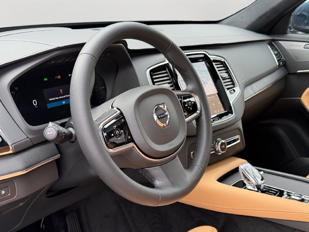 2024 Volvo XC90 Recharge Plug-In Hybrid Ultimate Volvo Certified