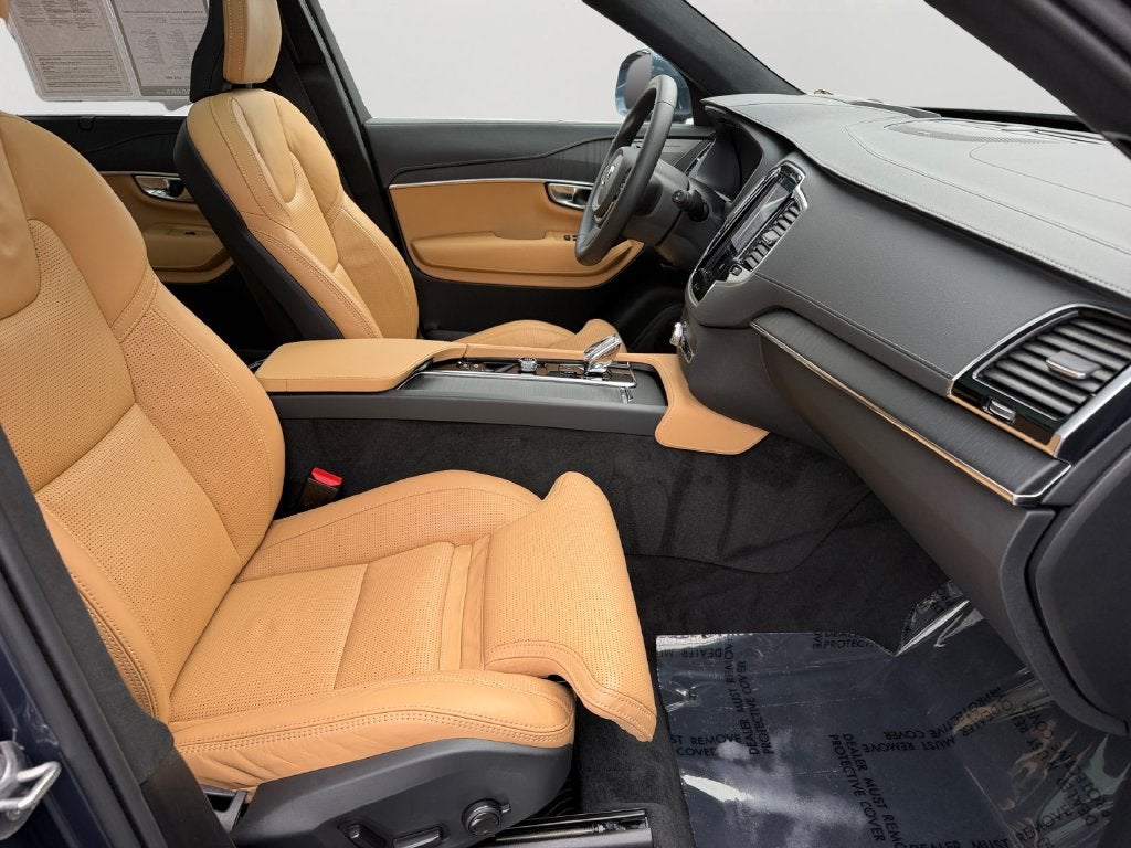 2024 Volvo XC90 Recharge Plug-In Hybrid Ultimate Volvo Certified