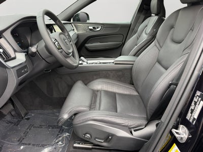 2024 Volvo XC60 Recharge Plug-In Hybrid Ultimate Black Edition Volvo Certified