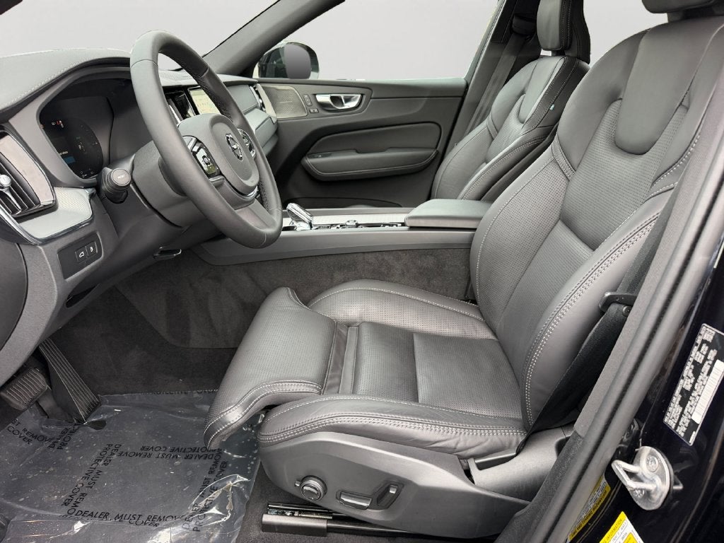 2024 Volvo XC60 Recharge Plug-In Hybrid Ultimate Black Edition Volvo Certified