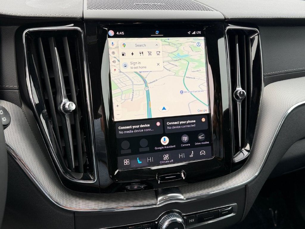2024 Volvo XC60 Recharge Plug-In Hybrid Ultimate Black Edition Volvo Certified