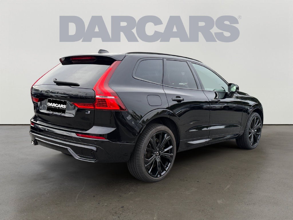 2024 Volvo XC60 Recharge Plug-In Hybrid Ultimate Black Edition Volvo Certified