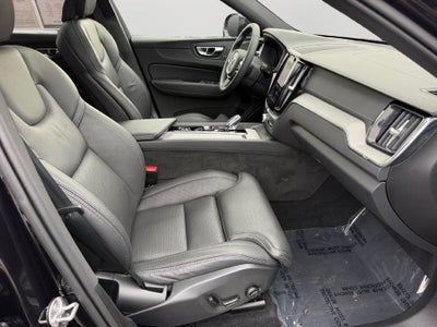 2024 Volvo XC60 Recharge Plug-In Hybrid Ultimate Black Edition Volvo Certified