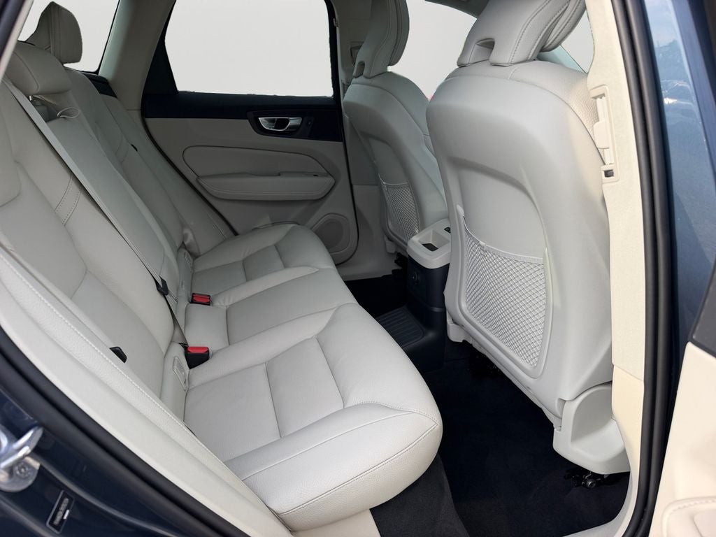 2024 Volvo XC60 Recharge Plug-In Hybrid Core