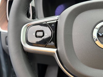 2024 Volvo XC60 Recharge Plug-In Hybrid T8 Plus Dark Theme Volvo Certified