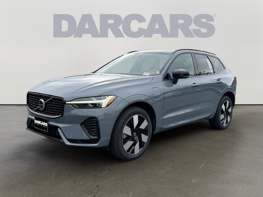 2024 Volvo XC60 Recharge Plug-In Hybrid T8 Plus Dark Theme Volvo Certified