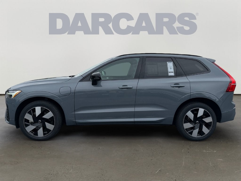 2024 Volvo XC60 Recharge Plug-In Hybrid T8 Plus Dark Theme Volvo Certified