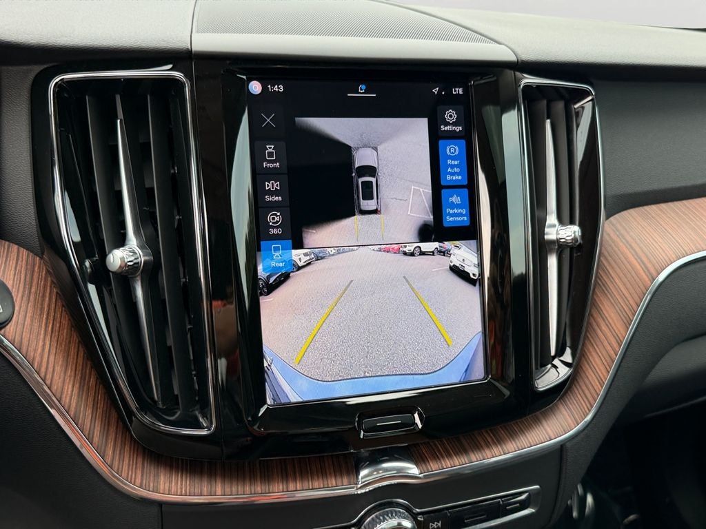2024 Volvo XC60 Recharge Plug-In Hybrid T8 Plus Dark Theme Volvo Certified