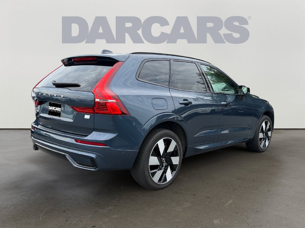 2024 Volvo XC60 Recharge Plug-In Hybrid T8 Plus Dark Theme Volvo Certified