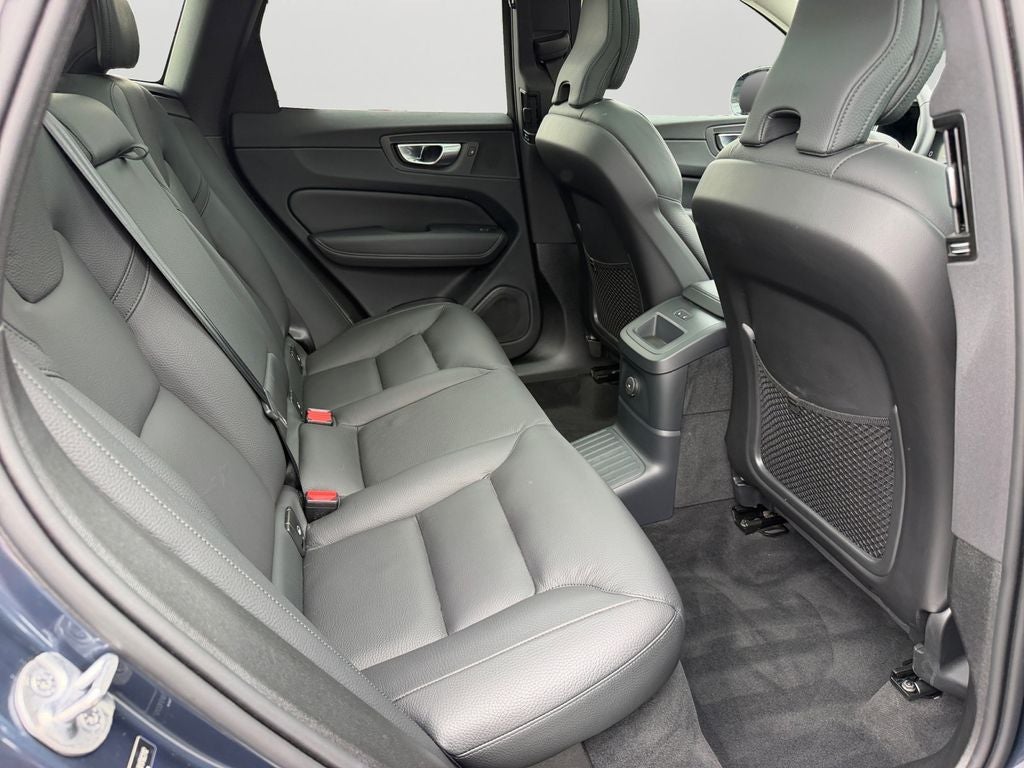2024 Volvo XC60 Recharge Plug-In Hybrid T8 Plus Dark Theme Volvo Certified