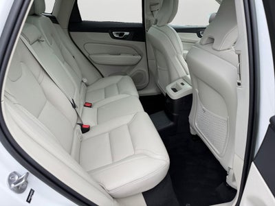 2022 Volvo XC60 Recharge Plug-In Hybrid T8 Inscription