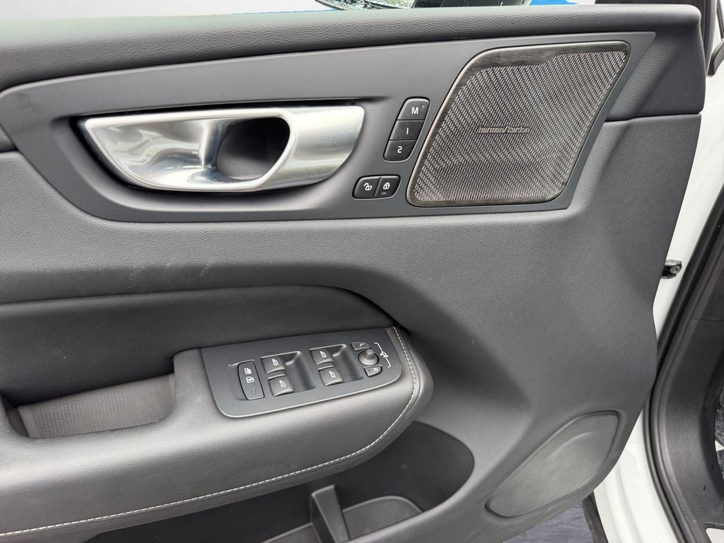 2024 Volvo XC60 Recharge Plug-In Hybrid Ultimate Volvo Certified