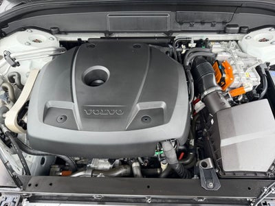 2024 Volvo XC60 Recharge Plug-In Hybrid Ultimate Volvo Certified