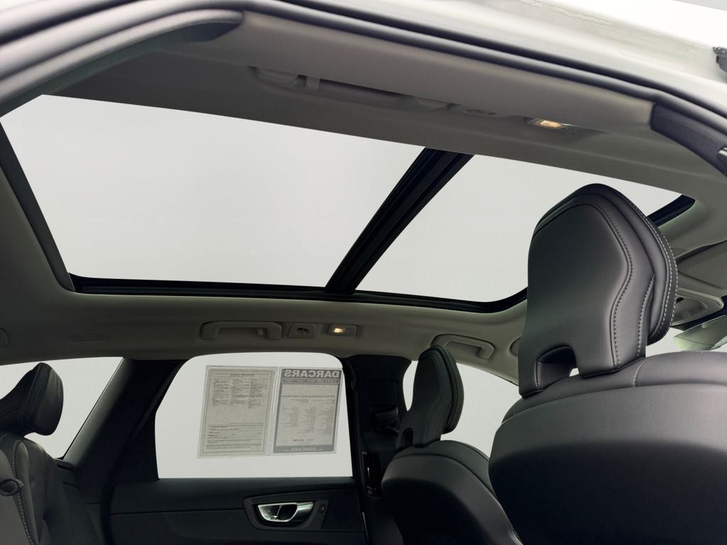 2024 Volvo XC60 Recharge Plug-In Hybrid Ultimate Volvo Certified