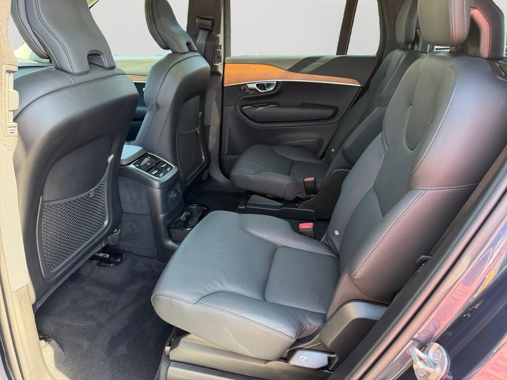 2025 Volvo XC90 Plug-In Hybrid T8 Plus 6 Passenger