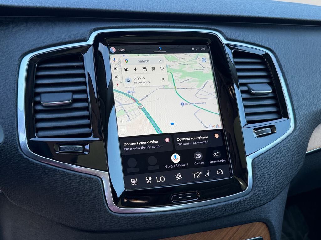 2025 Volvo XC90 Plug-In Hybrid T8 Plus 6 Passenger