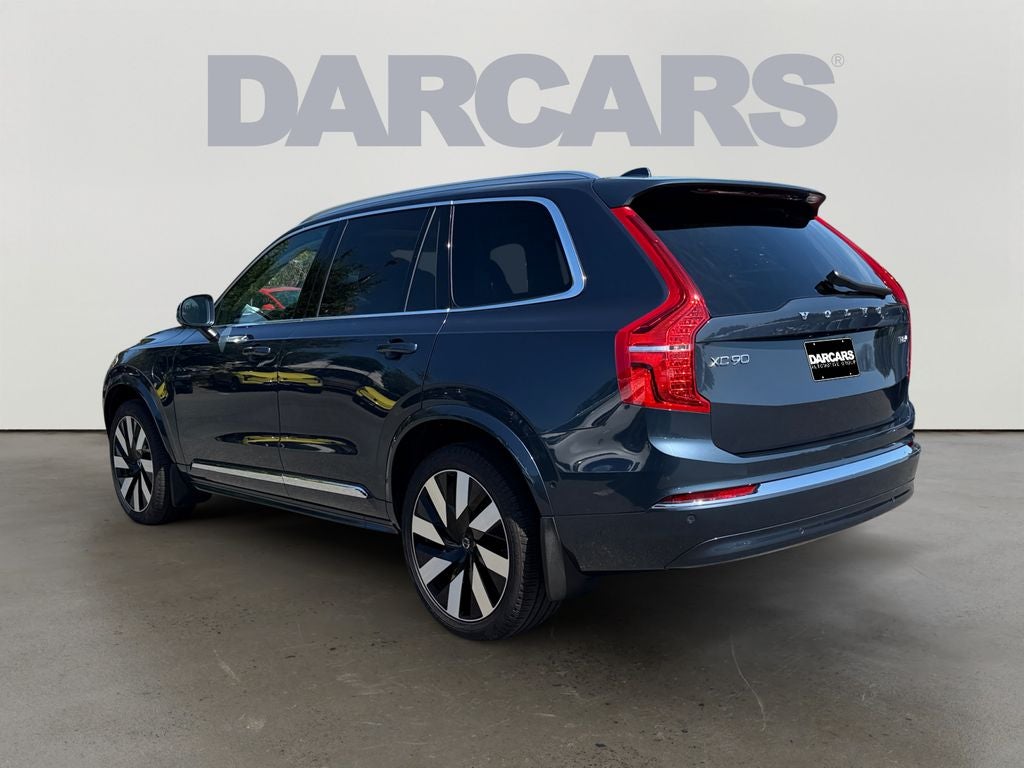 2025 Volvo XC90 Plug-In Hybrid T8 Plus 6 Passenger