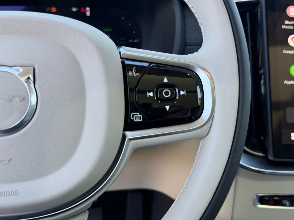 2026 Volvo XC90 Plug-In Hybrid T8 Ultra