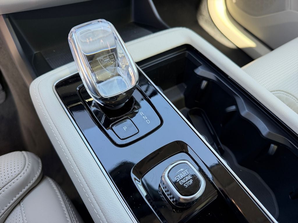 2026 Volvo XC90 Plug-In Hybrid T8 Ultra