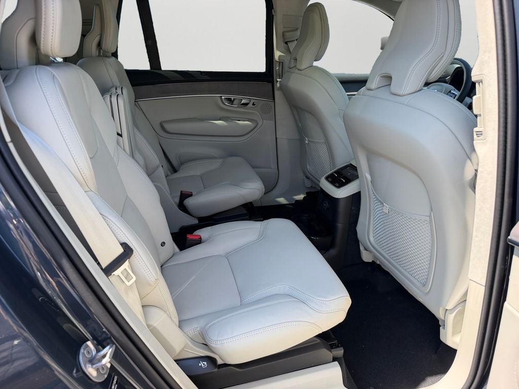 2026 Volvo XC90 Plug-In Hybrid T8 Ultra