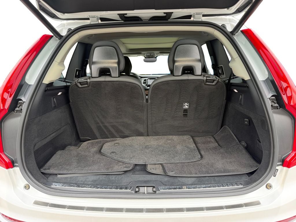 2024 Volvo XC90 Recharge Plug-In Hybrid T8 Plus 6 Passenger **Volvo Certified**