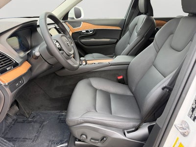 2024 Volvo XC90 Recharge Plug-In Hybrid T8 Plus 6 Passenger **Volvo Certified**