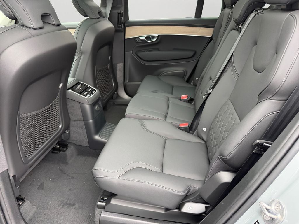 2026 Volvo XC90 Plug-In Hybrid T8 Plus 7 Passenger