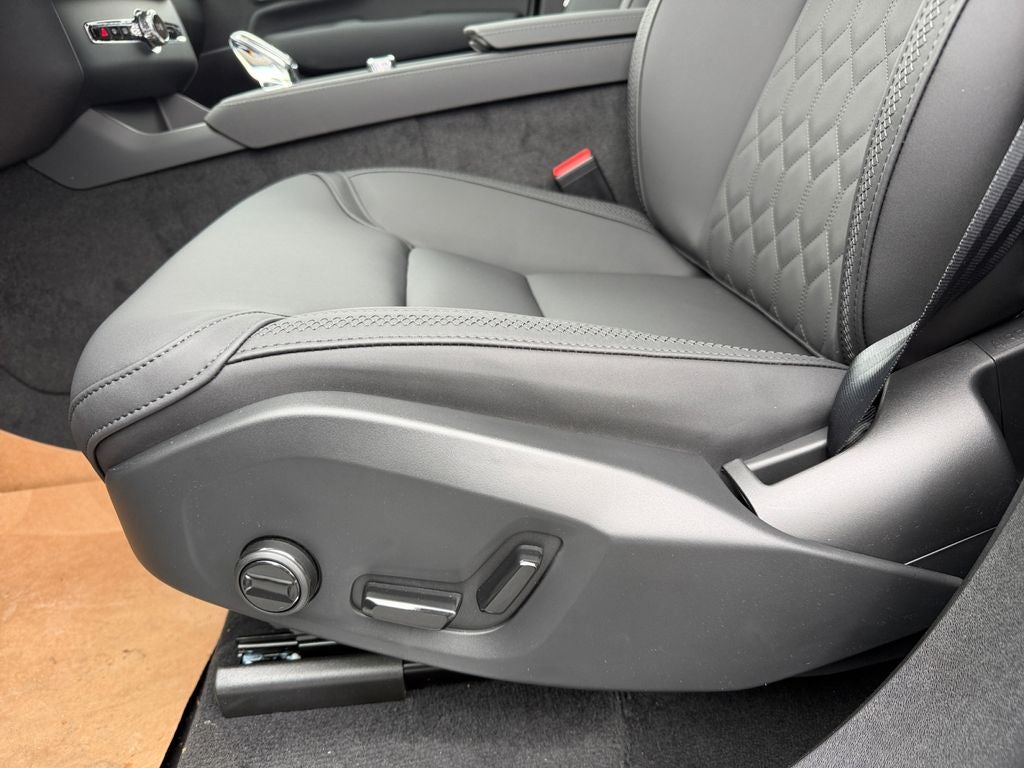 2026 Volvo XC90 Plug-In Hybrid T8 Plus 7 Passenger