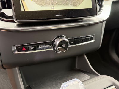 2026 Volvo XC90 Plug-In Hybrid T8 Plus 7 Passenger