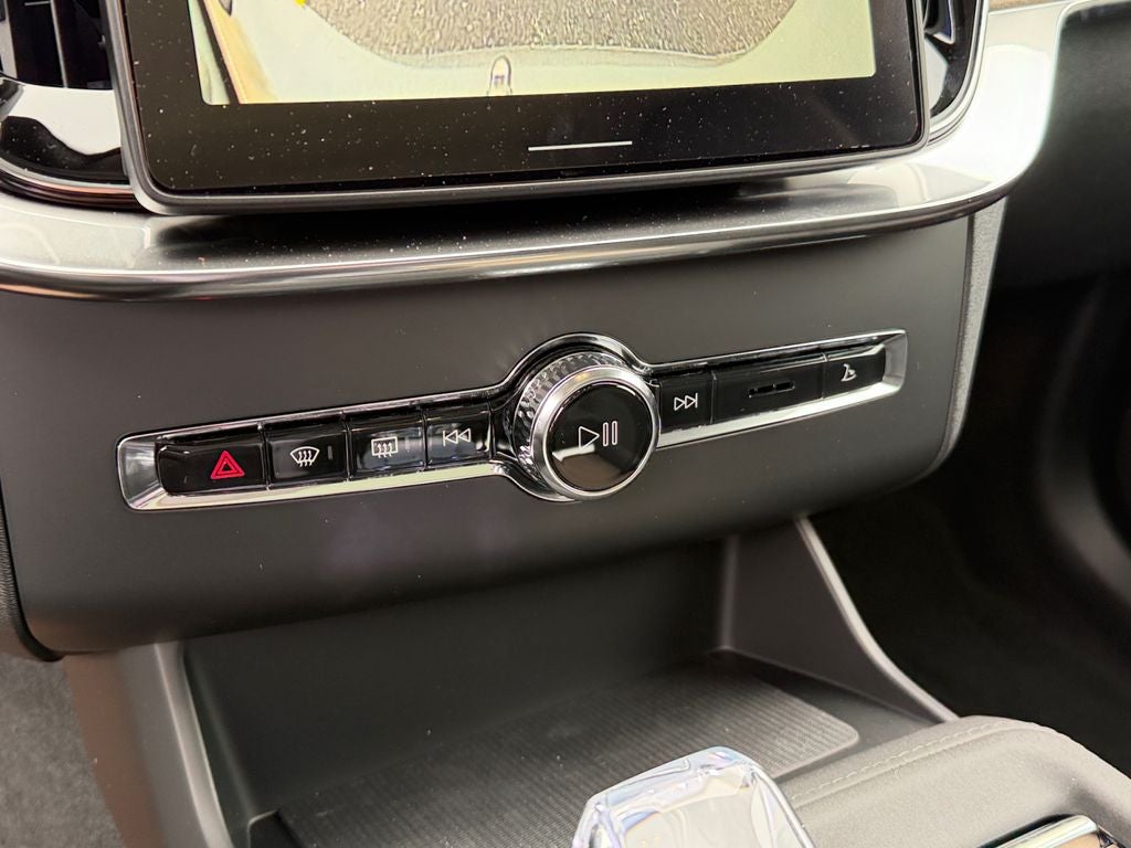 2026 Volvo XC90 Plug-In Hybrid T8 Plus 7 Passenger