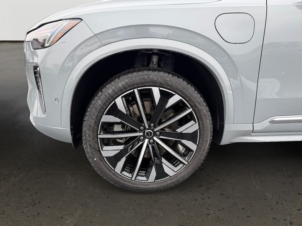 2026 Volvo XC90 Plug-In Hybrid T8 Plus 7 Passenger