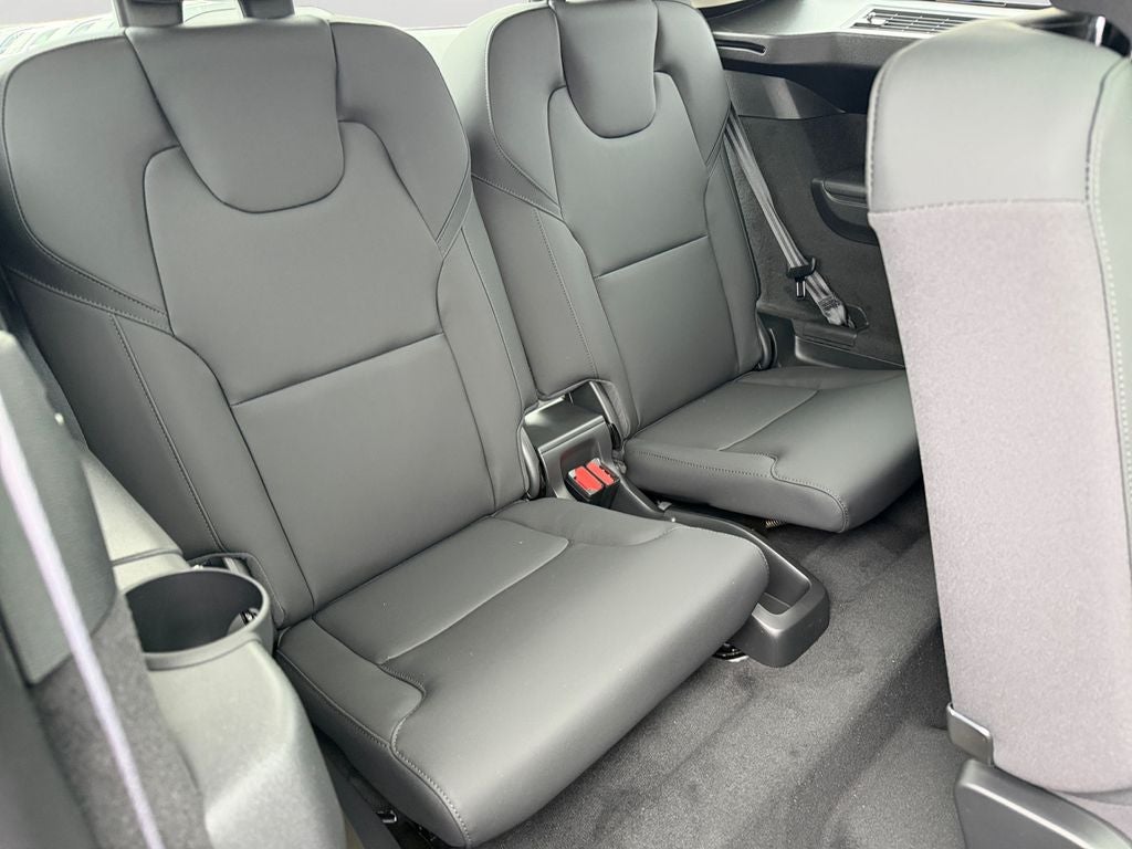 2026 Volvo XC90 Plug-In Hybrid T8 Plus 7 Passenger