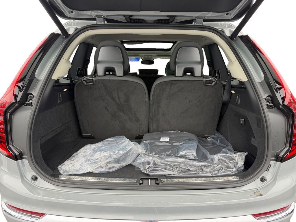 2026 Volvo XC90 Plug-In Hybrid T8 Plus 7 Passenger